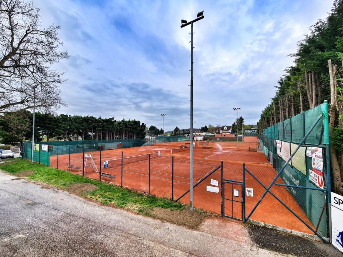 Vila Haus Gardi Donnerskirchen Exteriér fotografie